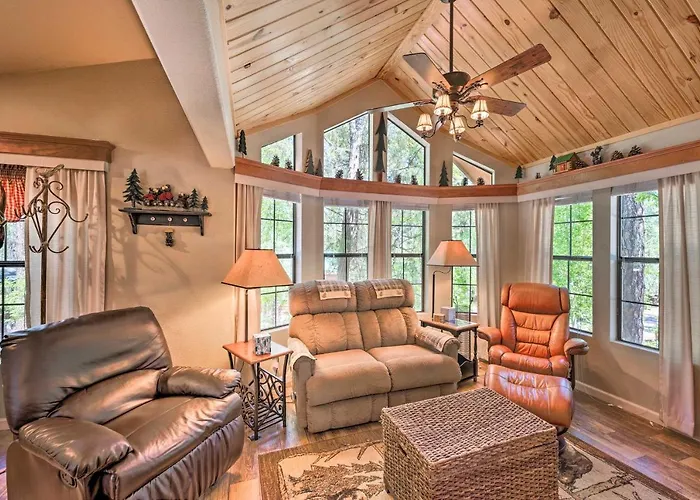 Holiday home Gateway To Sunrise Resort! Show W/ Deck *