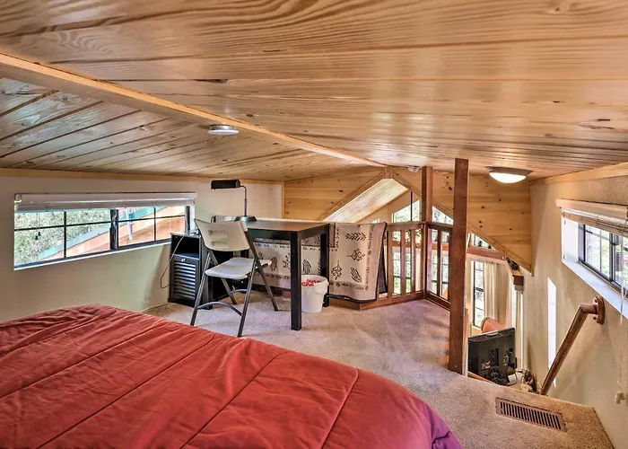 Holiday home Gateway To Sunrise Resort! Show W/ Deck Show Low