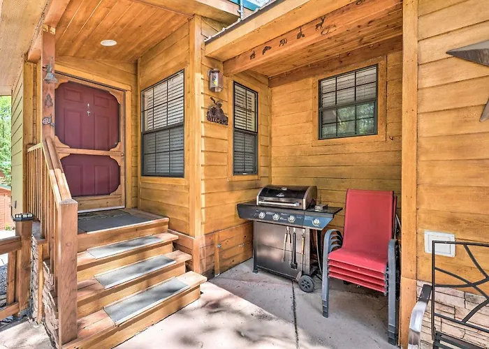 Gateway To Sunrise Resort! Show W/ Deck Holiday home *